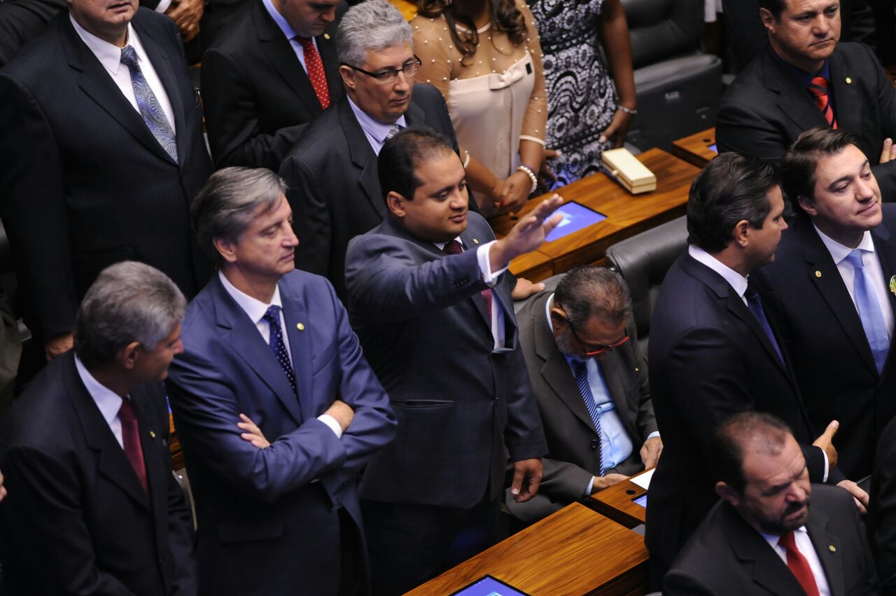 a luta continua
